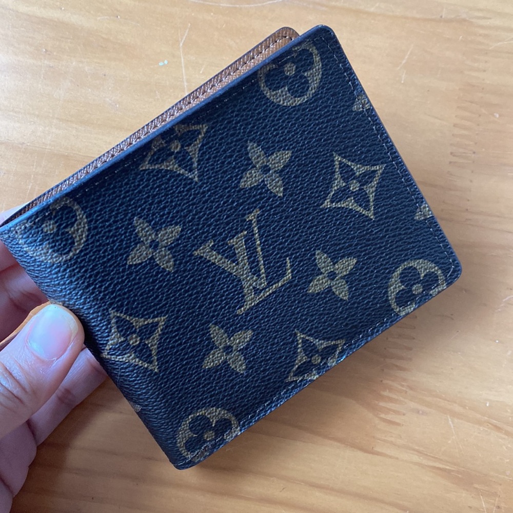 Louis Vuitton Monogram Men's Wallet